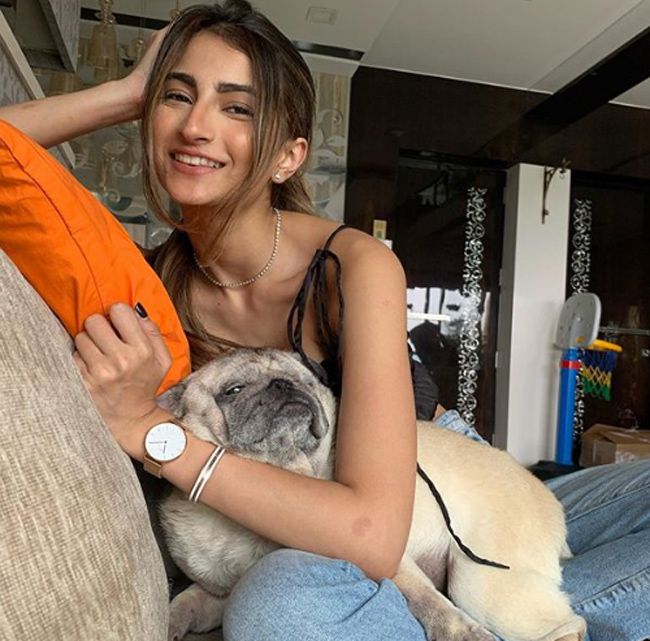 Palak Tiwari Latest Instagram Pics